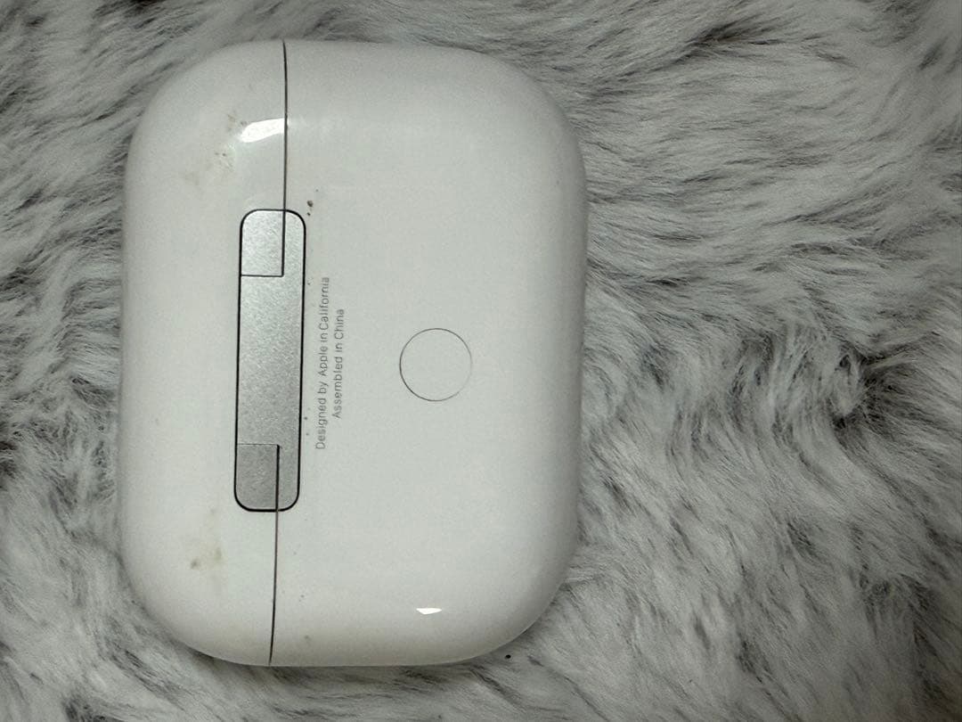 AirPods Pro 2本体 ホワイト 充電ケース付き 左耳イヤホンなし