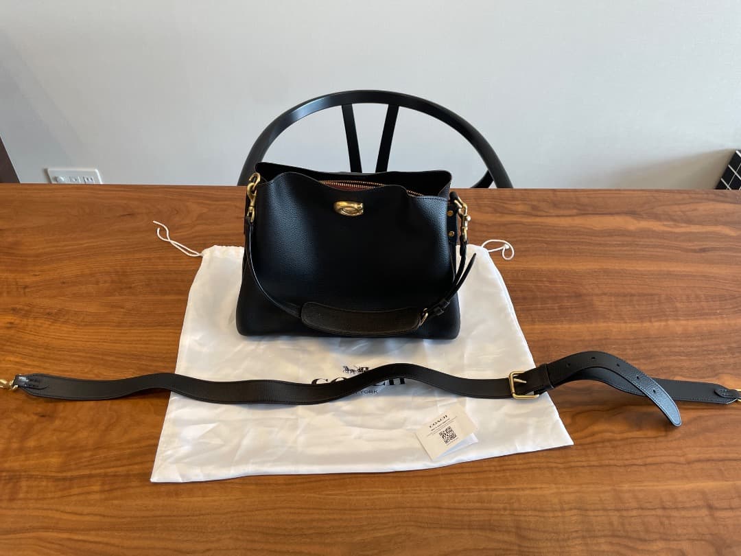 COACH ブラックレザー ハンドバッグ