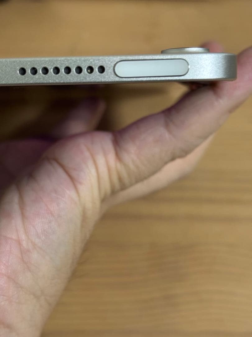 Apple iPad mini6Wi-Fi starlight64G本体と付属品