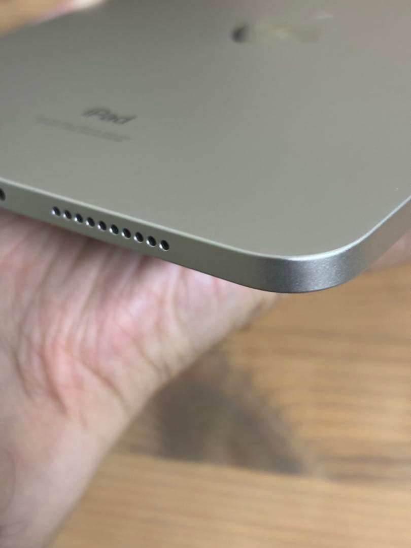 Apple iPad mini6Wi-Fi starlight64G本体と付属品