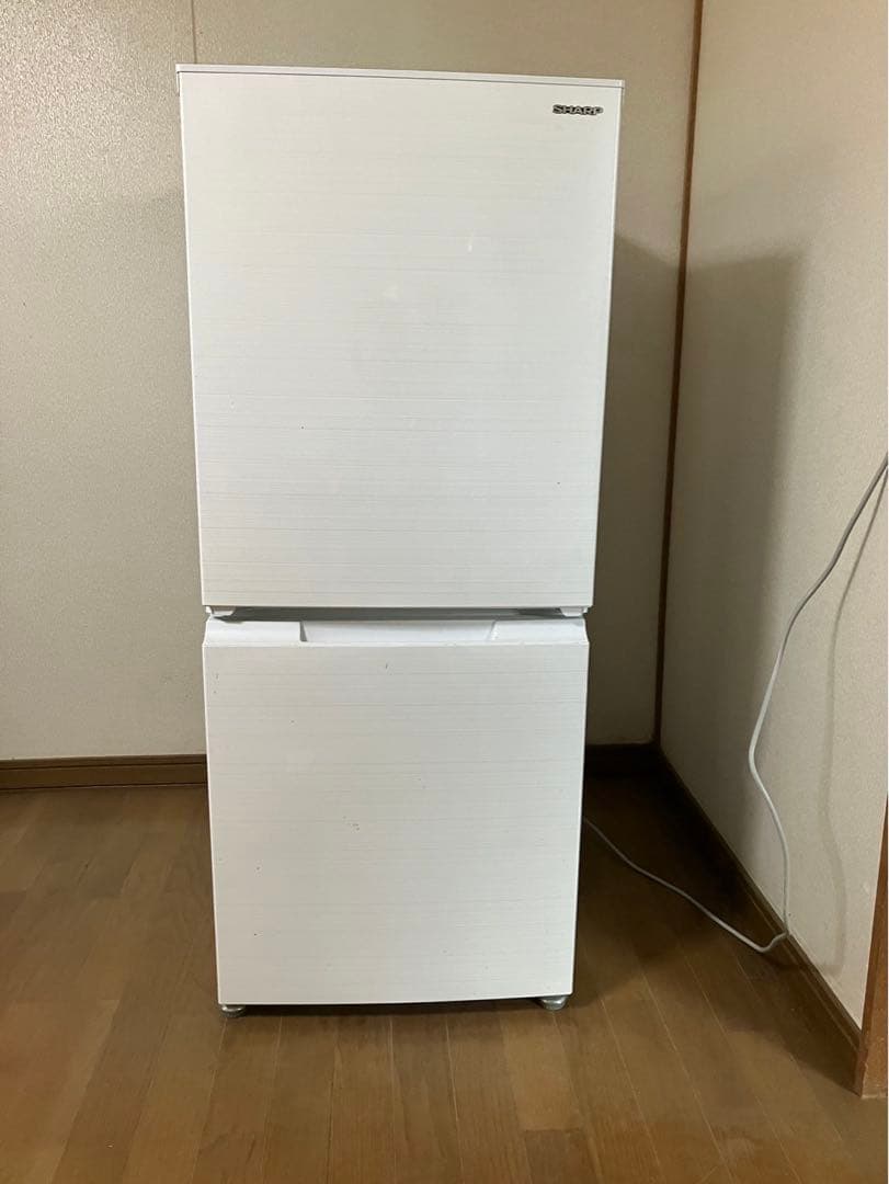 シャープ 冷蔵庫 SJ-D15G-W 152L 2021年製