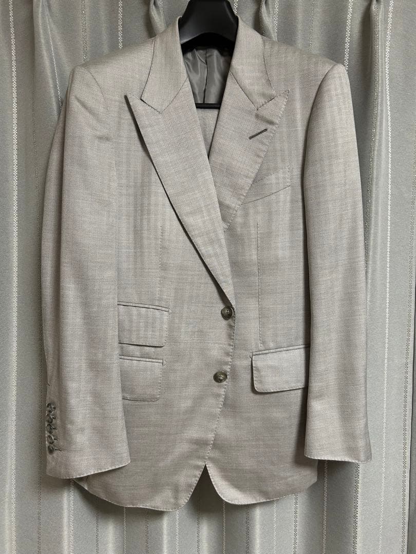 TOM FORD ライトグレー スーツ　Made to Major