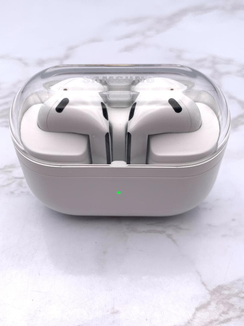 【美品】Samsung サムスン Galaxy ギャラクシー Buds3ホワイト