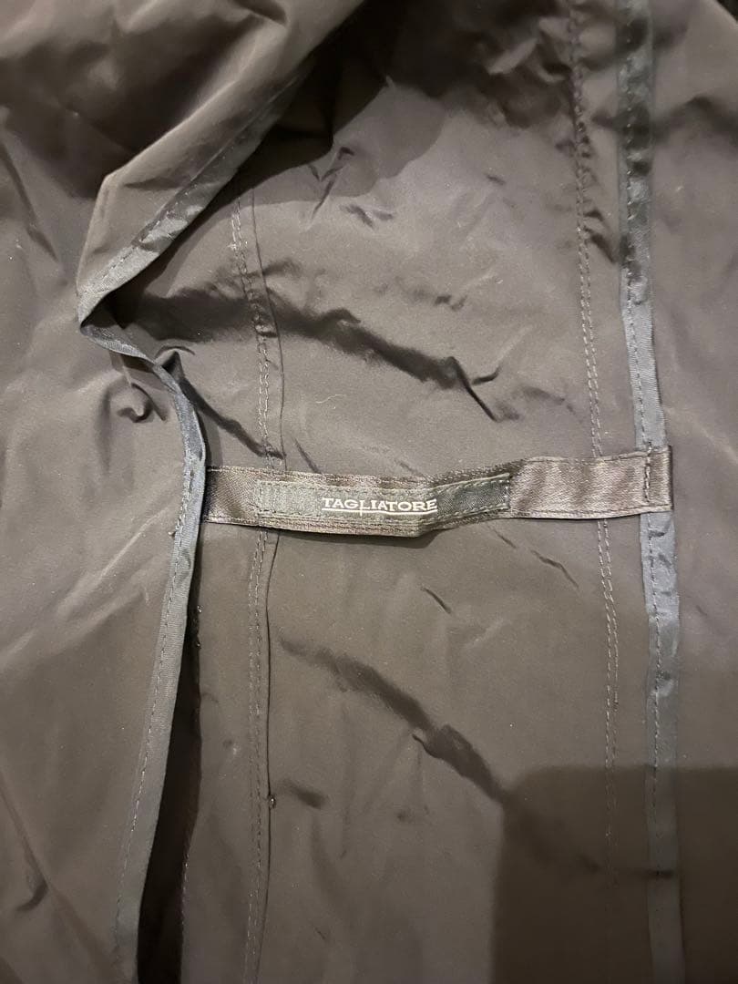 タリアトーレ【TAGLIATORE】GYMスーツ