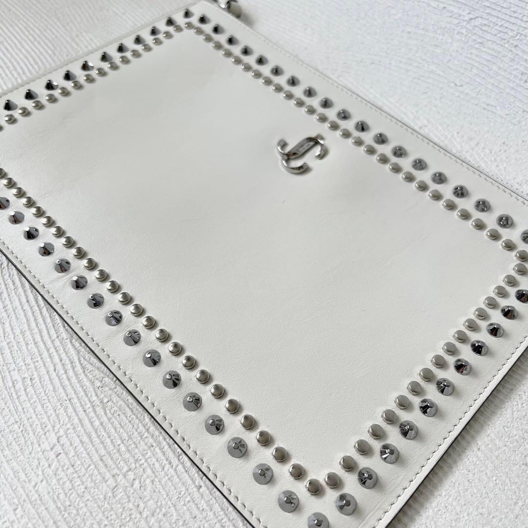 ジミーチュウ　JIMMY CHOO クラッチバッグ　スタッズ　ホワイト　ポーチ