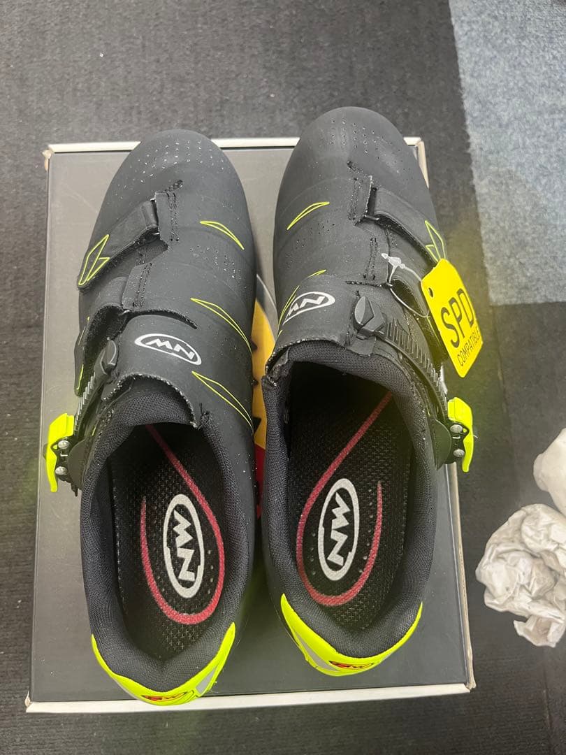 NORTHWAVE SPD対応サイクリングシューズ