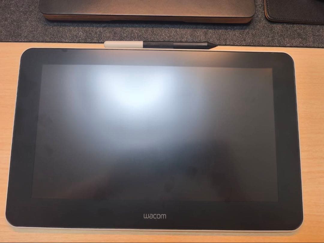 Wacom One DTC133 液晶ペンタブレット