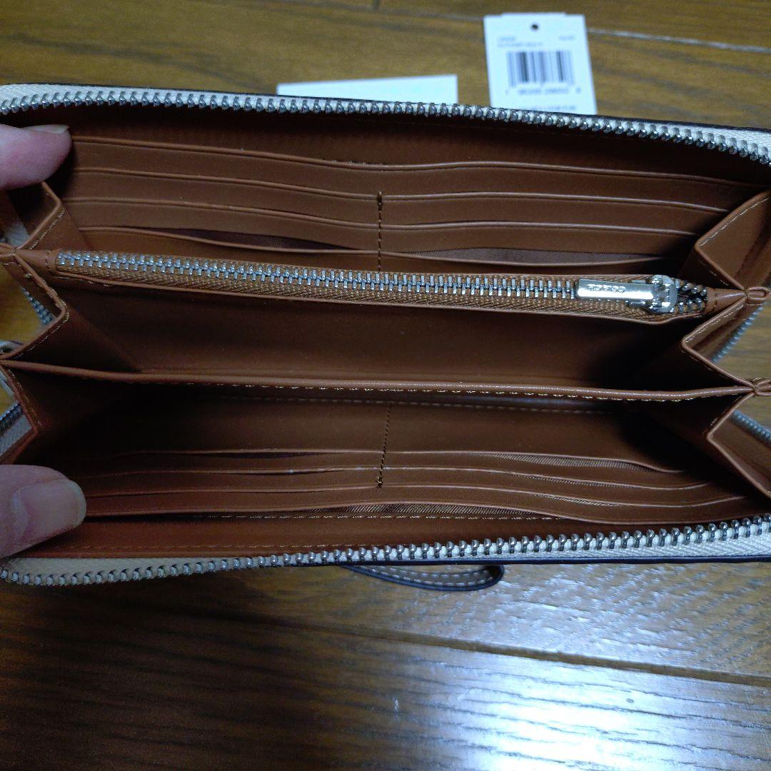 コーチCOACH長財布