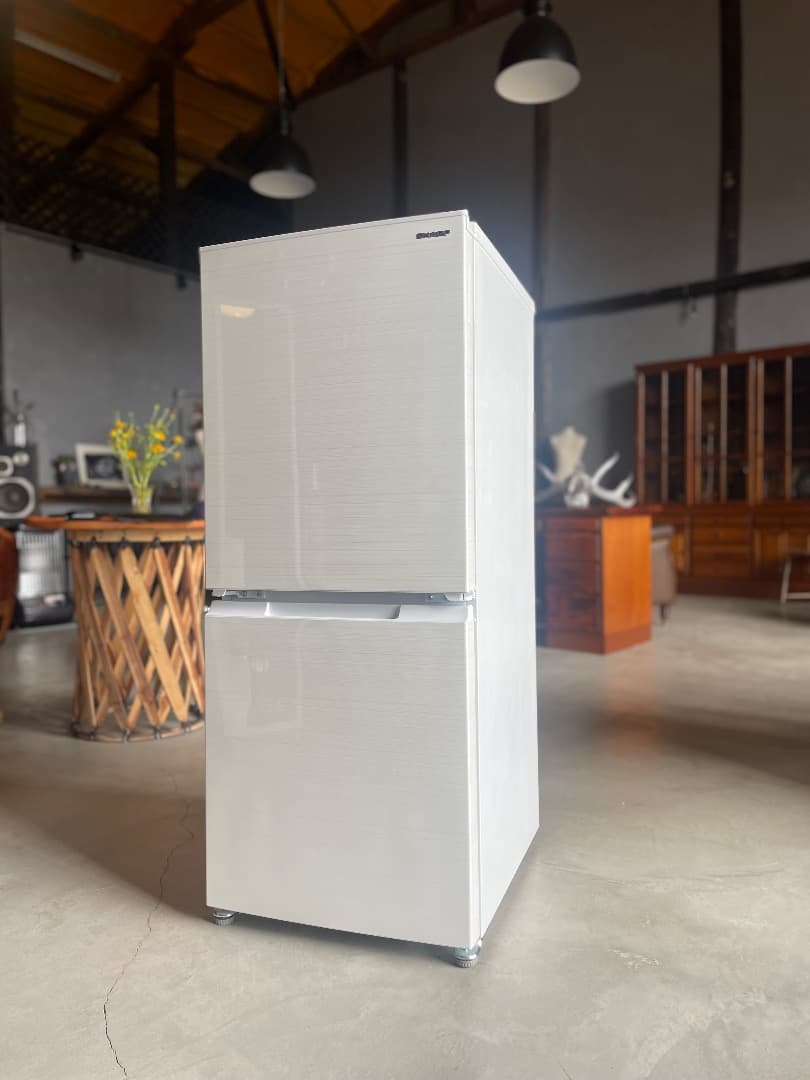 【美品】シャープ　SJ-D15G-W 2021年製　ホワイト