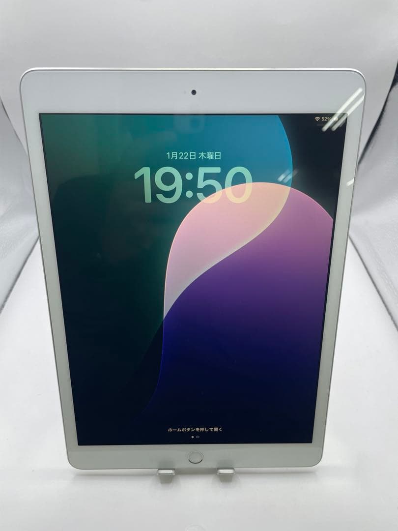 iPad 7世代 32GB 本体　バッテリー83％