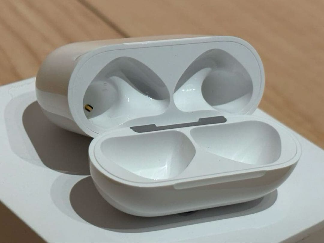 AirPods4 ANC搭載モデル MXP93J/A A3056