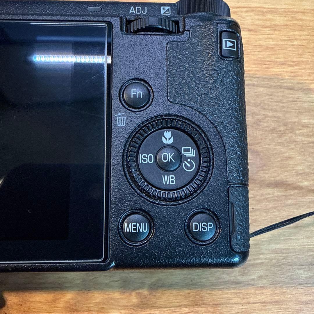 Ricoh GR III xコンパクトデジタルカメラ(純正リングキャップ付)