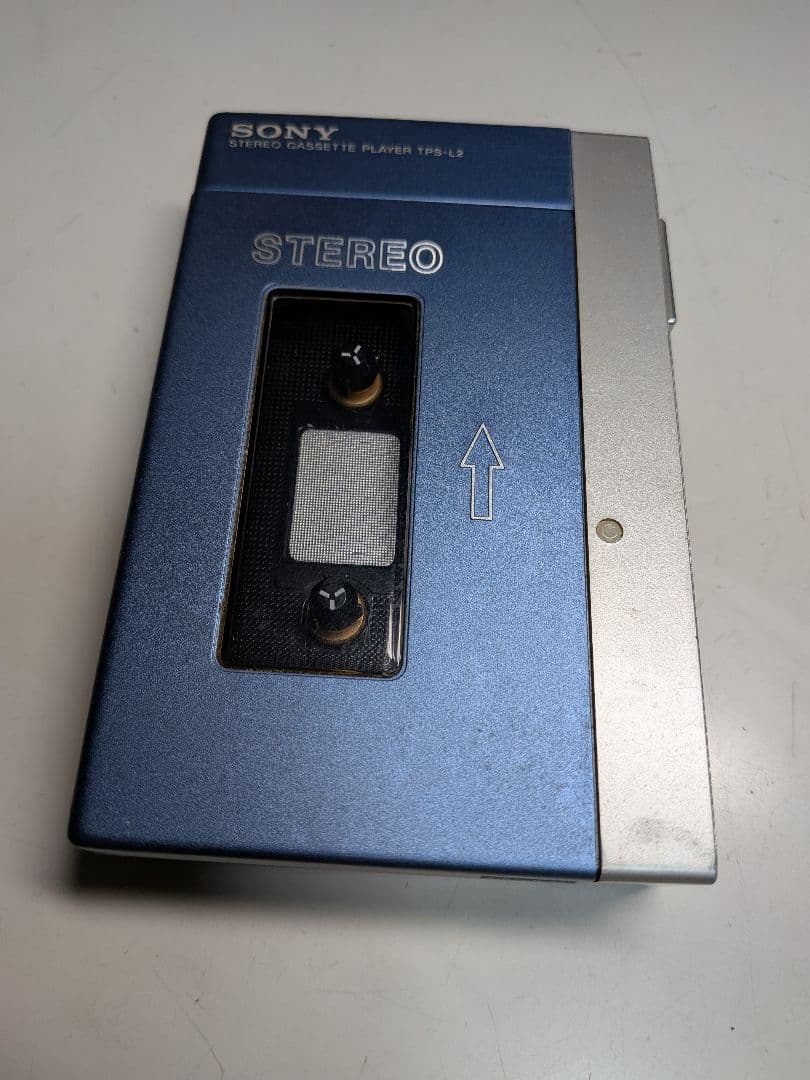 SONY WALKMAN TPS-L2 初代ウォークマン ジャンク品ヘッドホン付