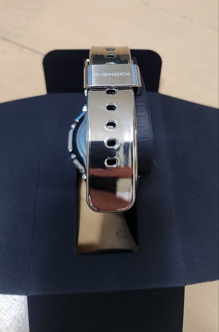 G-SHOCK GM-2100YM-8AJF シルバー【未使用品】