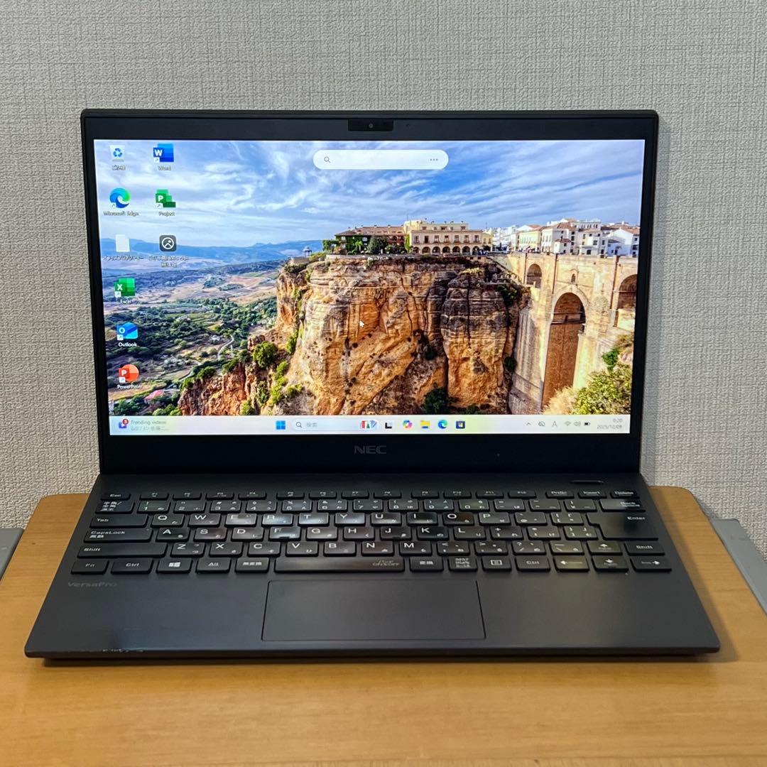 バッテリー良好！ NEC VERSAPRO i7／16GBメモリ