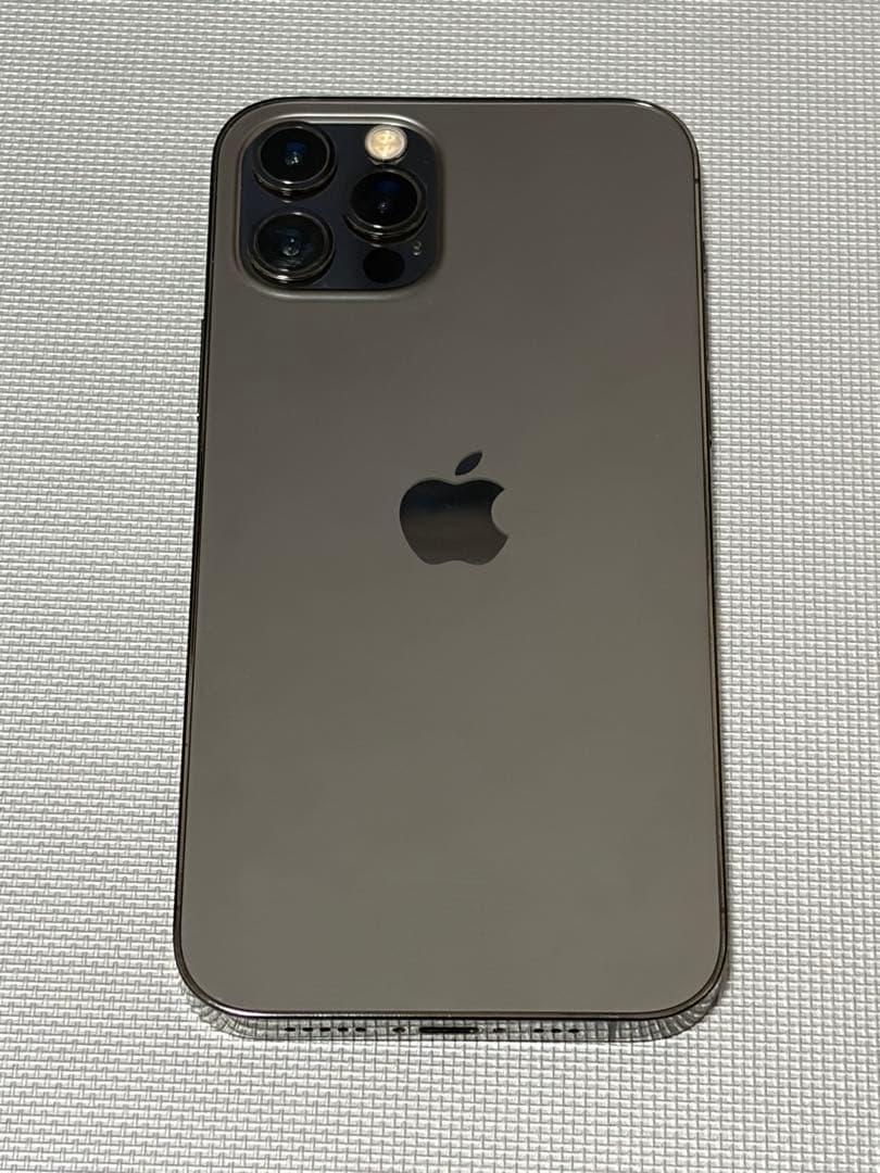 Apple iPhone 12Pro 128gb + UAGケース