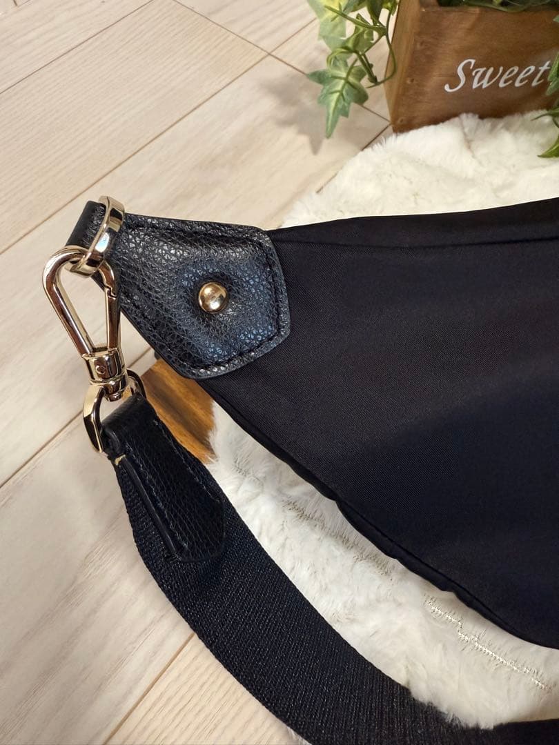 ♠︎ケイトスペード♠︎ 人気♡ ボディバッグ・ウエストポーチ・ブラック