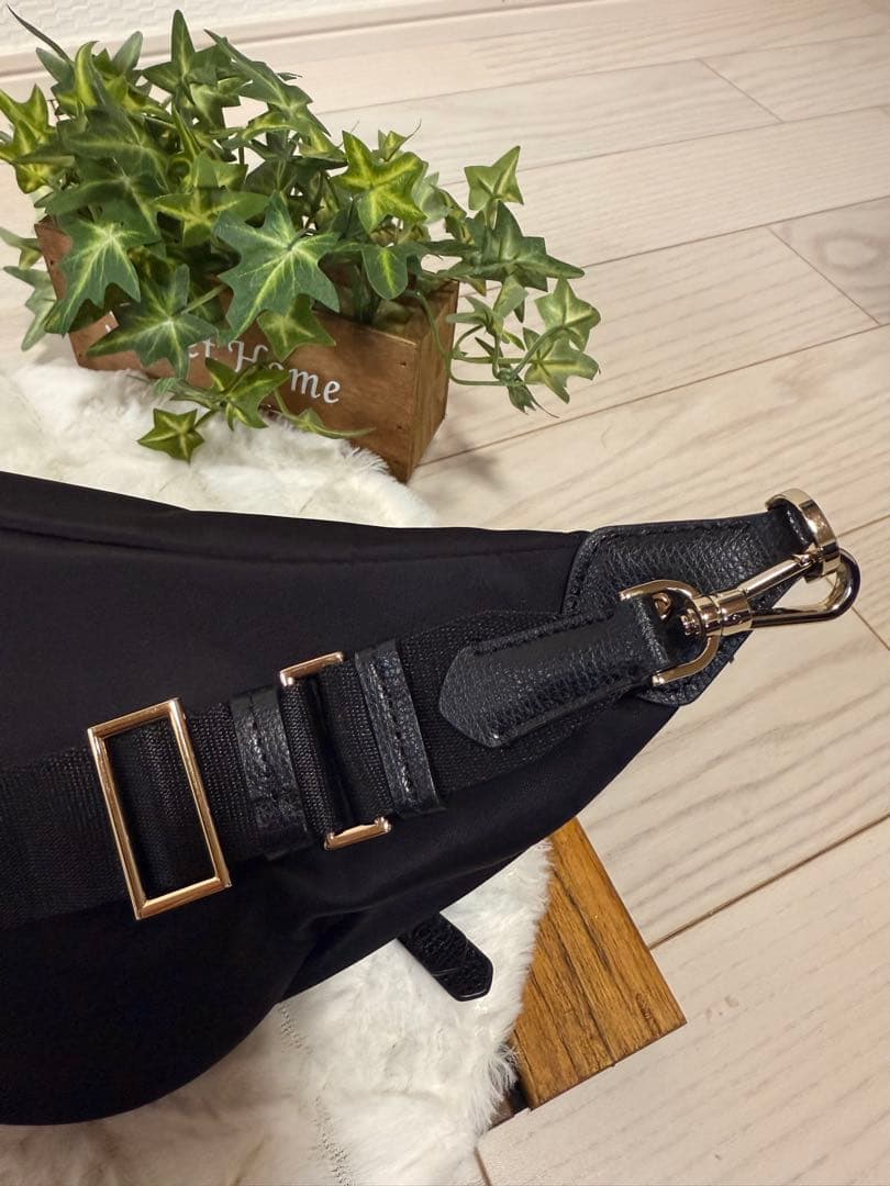 ♠︎ケイトスペード♠︎ 人気♡ ボディバッグ・ウエストポーチ・ブラック