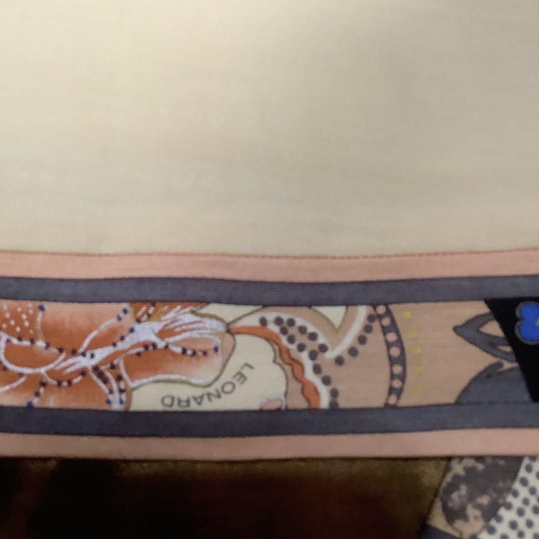 レオナール　長袖クリーム色トップス