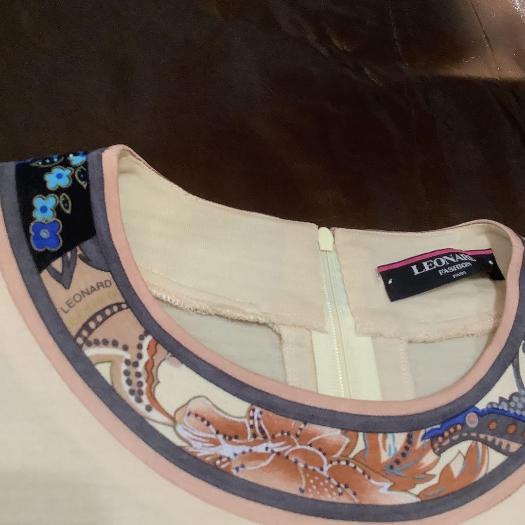 レオナール　長袖クリーム色トップス