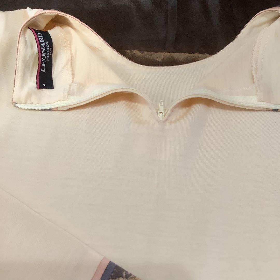 レオナール　長袖クリーム色トップス
