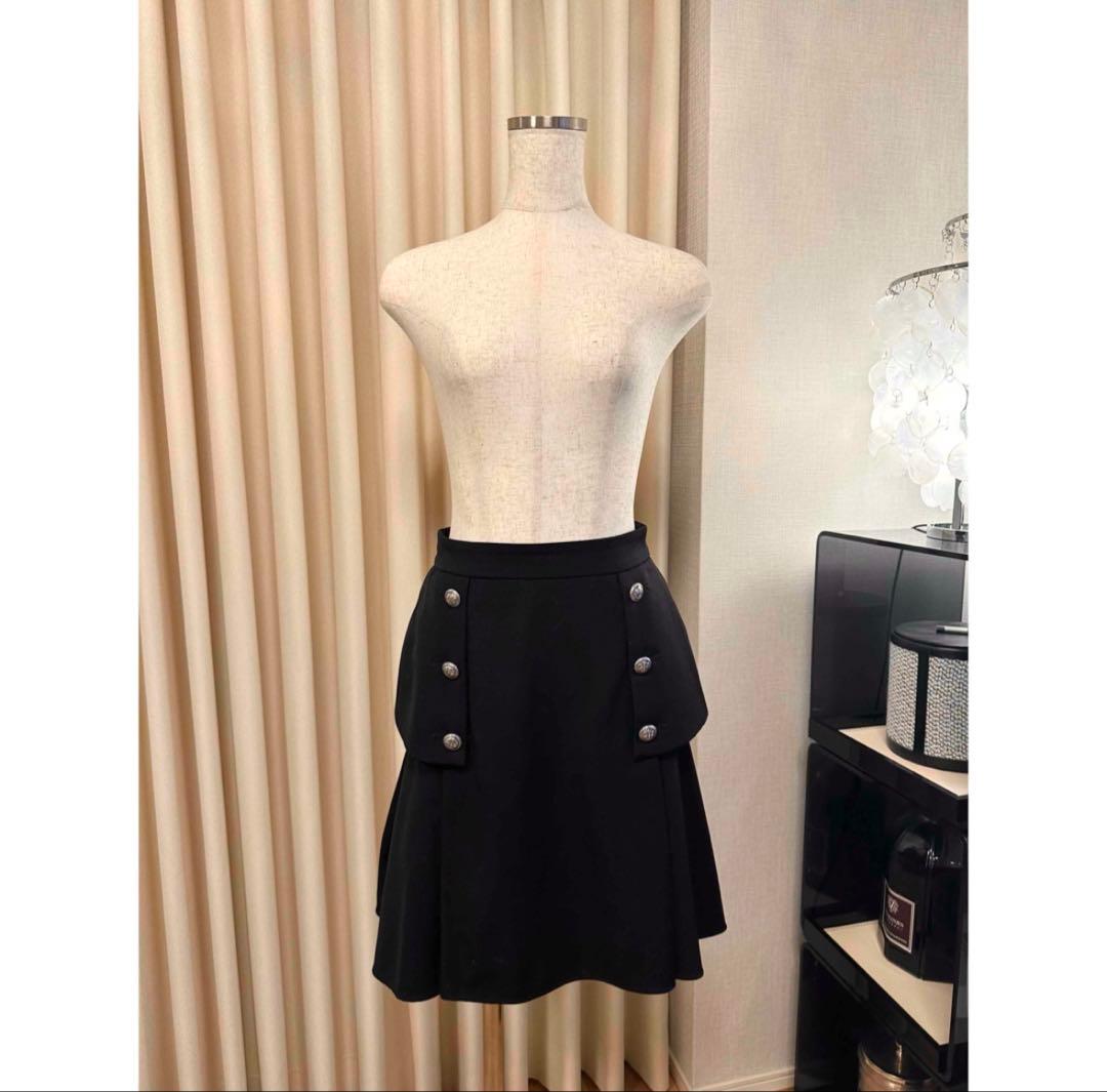 アレキサンダーマックイーン☆フロントボタン　フレアスカート ブラック