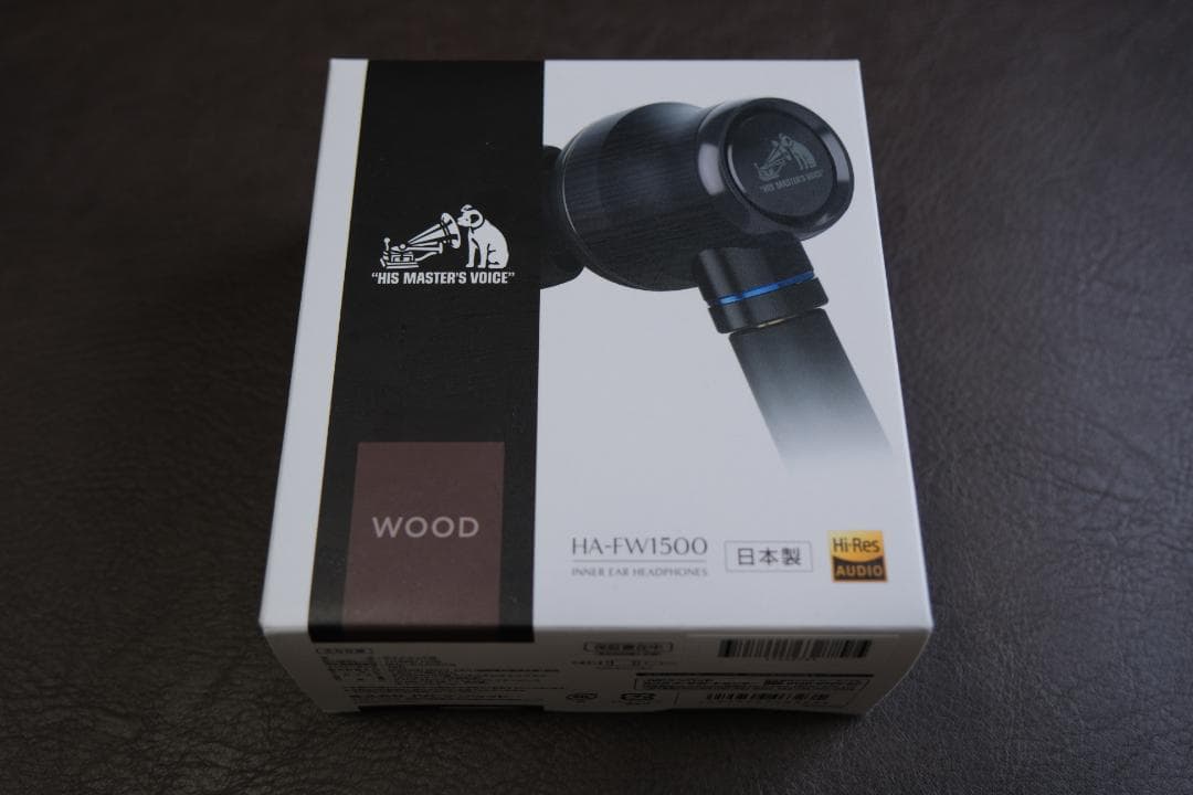 Victor HA-FW1500 WOODシリーズ 密閉型イヤホン ハイレゾ対応