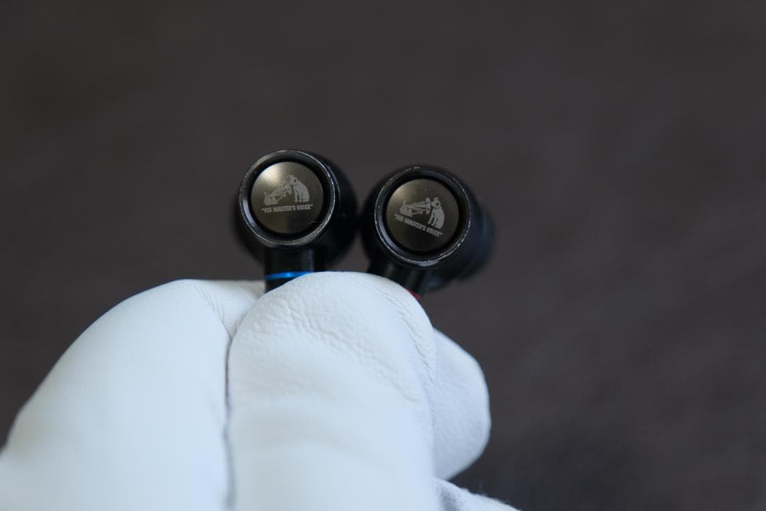 Victor HA-FW1500 WOODシリーズ 密閉型イヤホン ハイレゾ対応