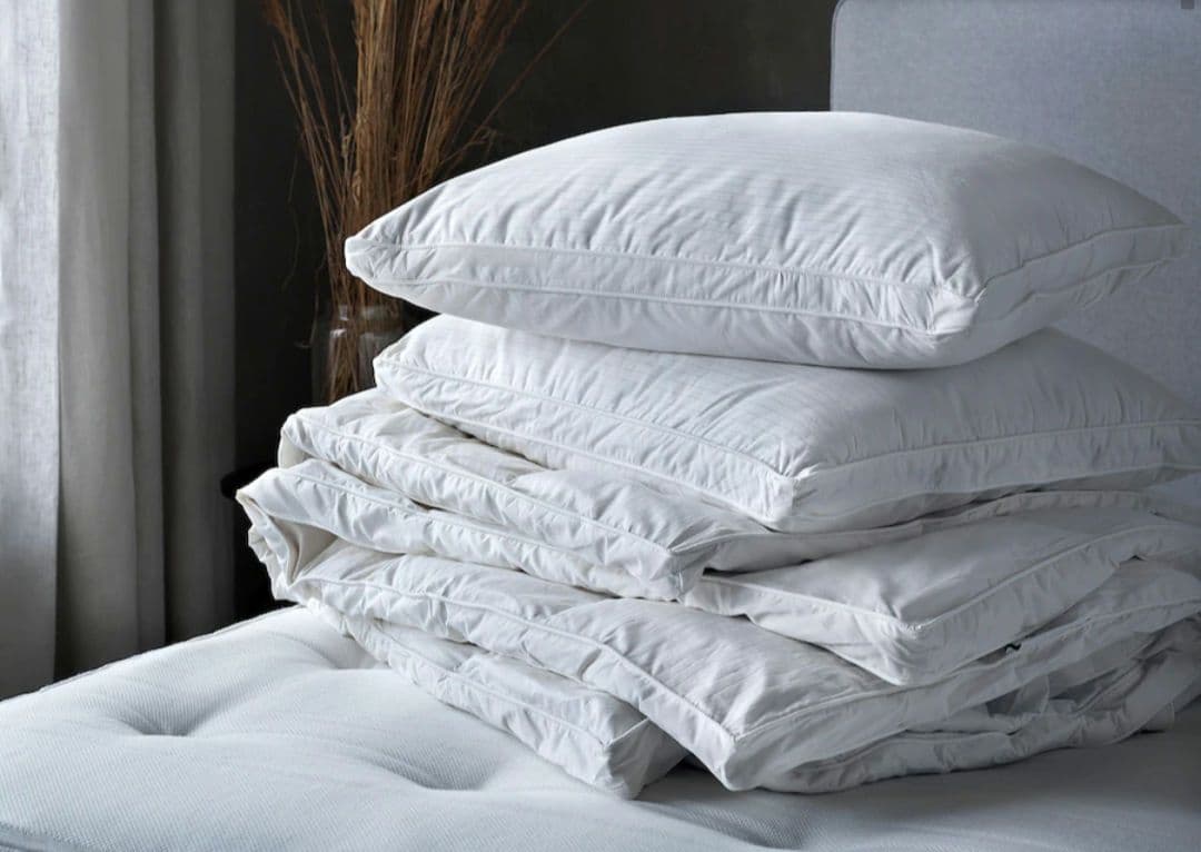 イケア　FJÄLLHAVRE フィェルハーヴレ 掛け布団 厚手 ダウン　1点