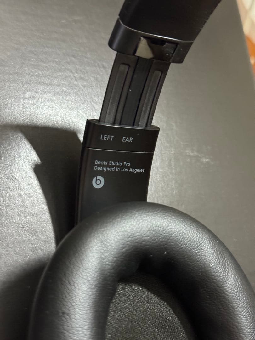 Beats studio pro ブラック 【ケース、ケーブル2本込】