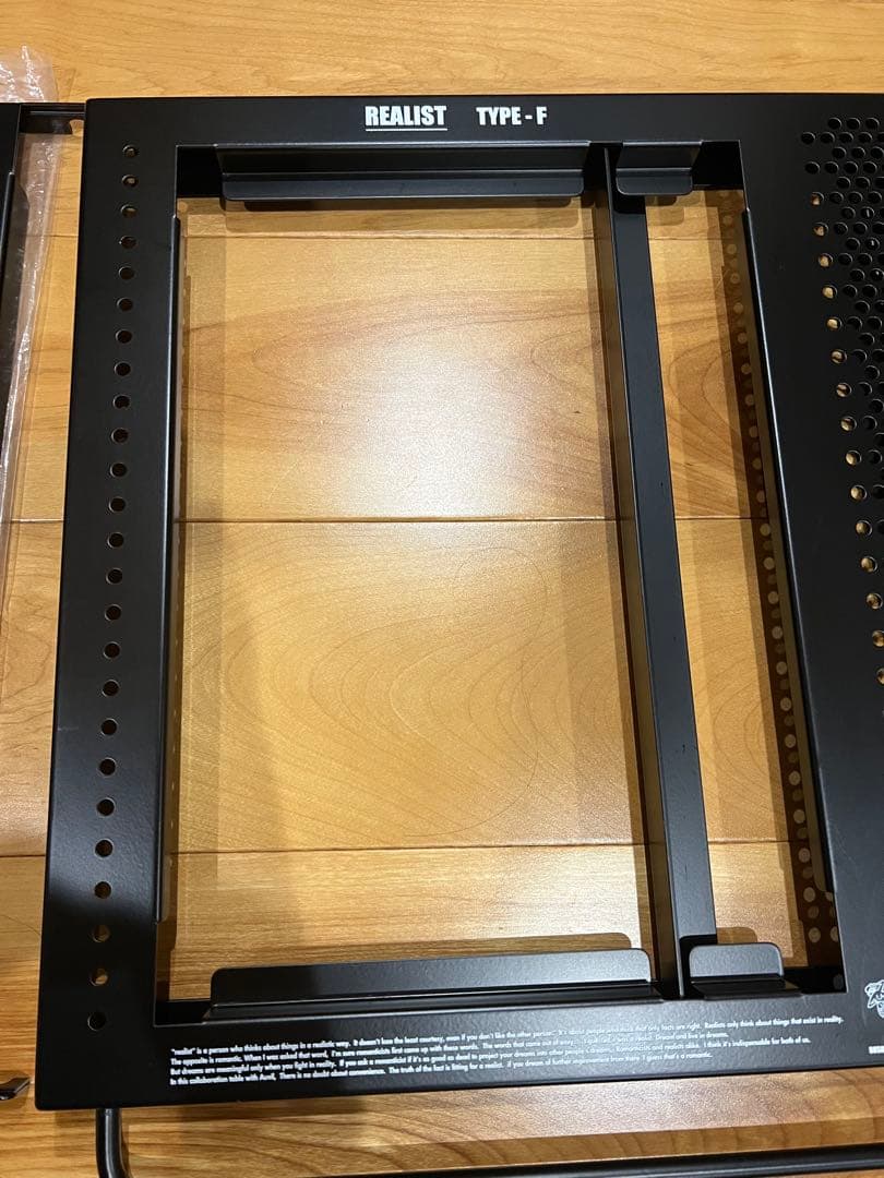 BRUNT REALIST TYPE-F ツナギテーブルセット　ブラック