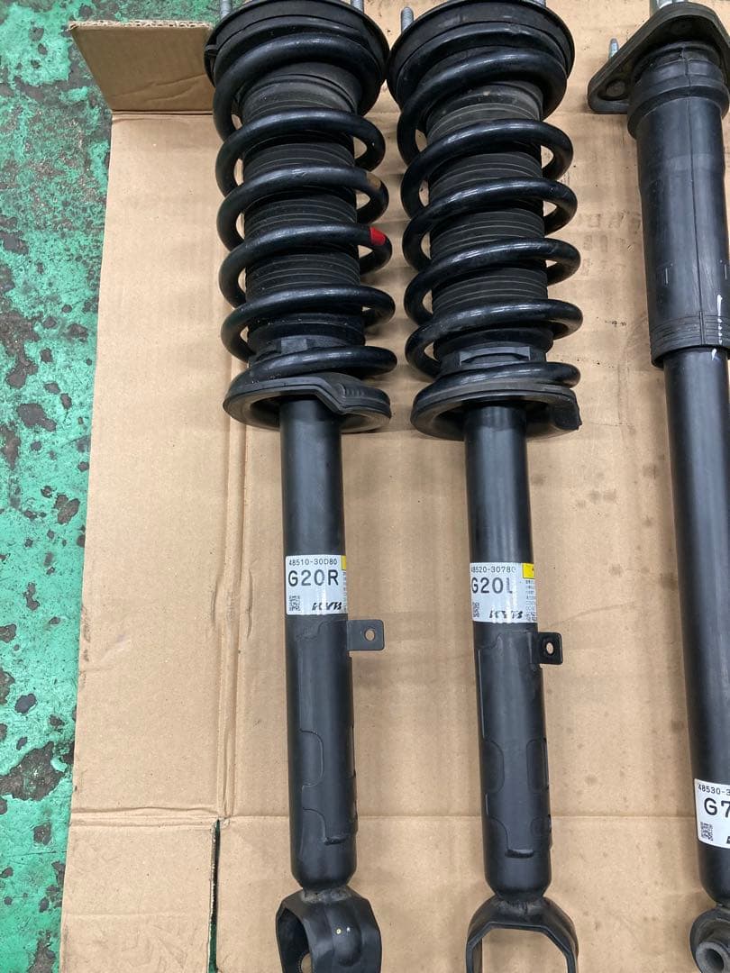 レクサスGS Fスポーツ KYB サスペンションキット 一式