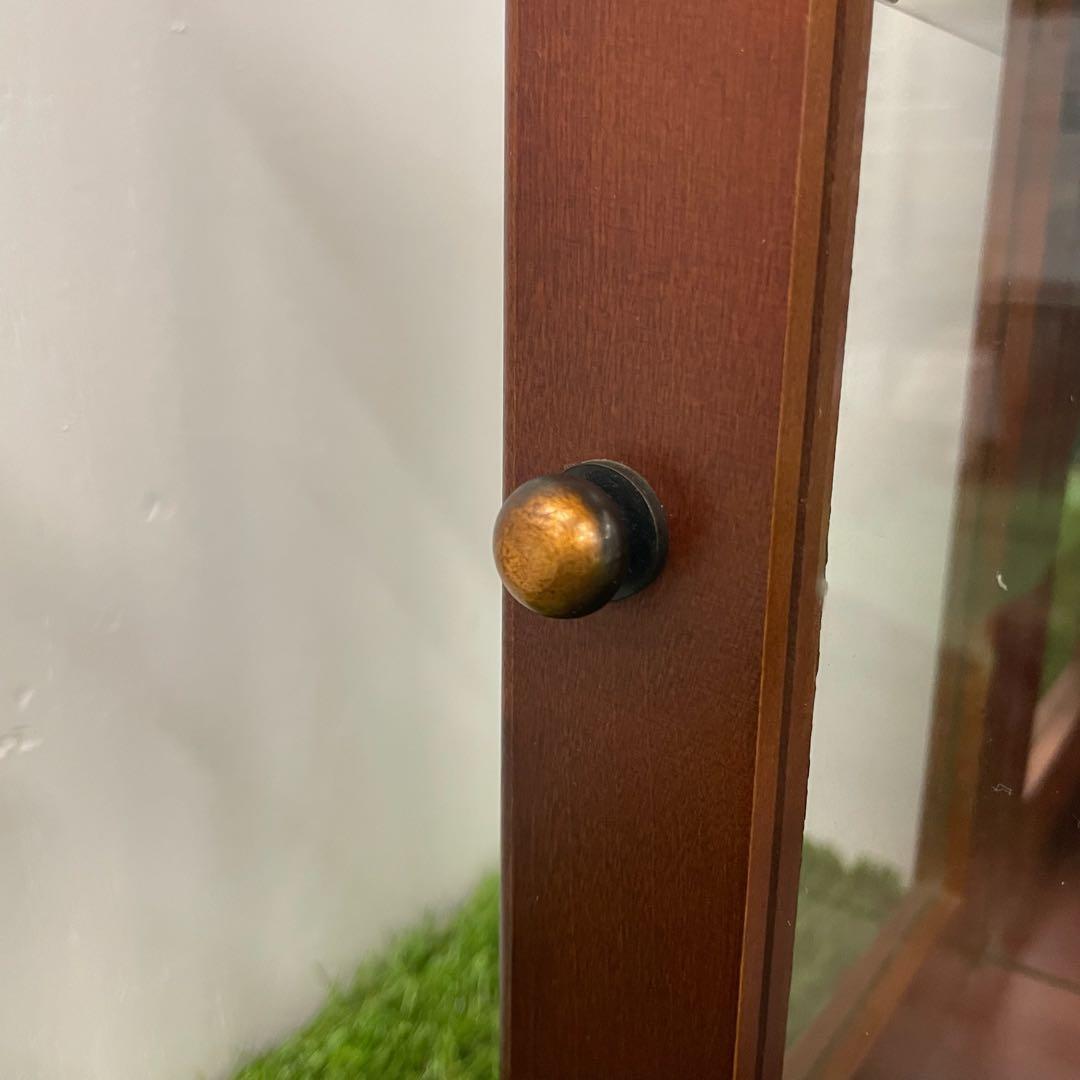 ダークブラウン ガラスケース