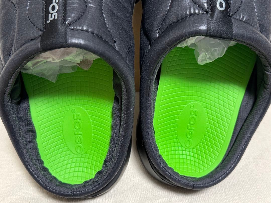 US9 ウーフォス OOcoozie Thermo Mule 黒 oofos