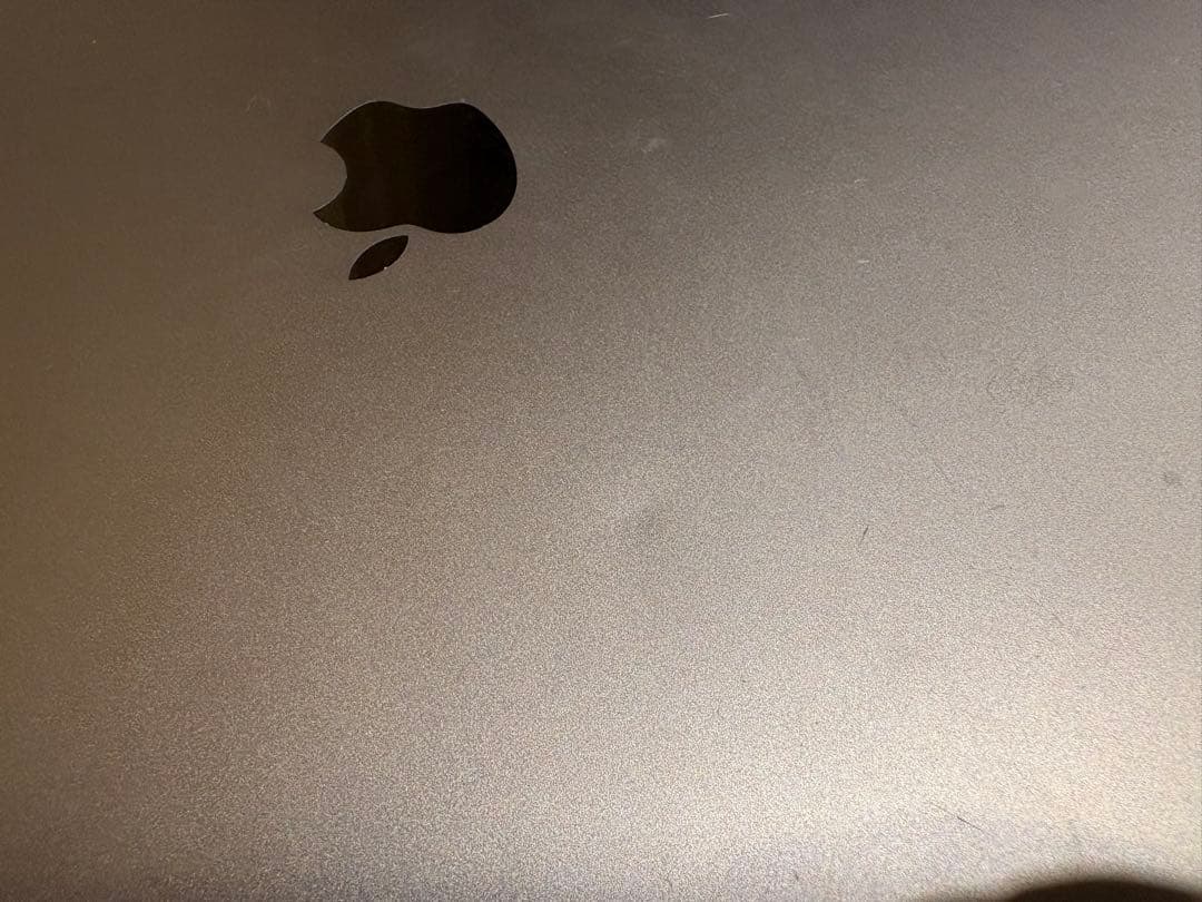 MacBook 2020 13インチ　本体のみ