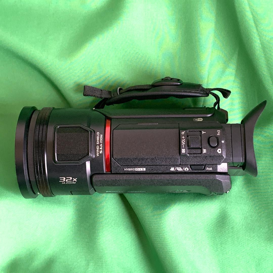 【極美品】パナソニック 4Kビデオカメラ HC-WXF1M