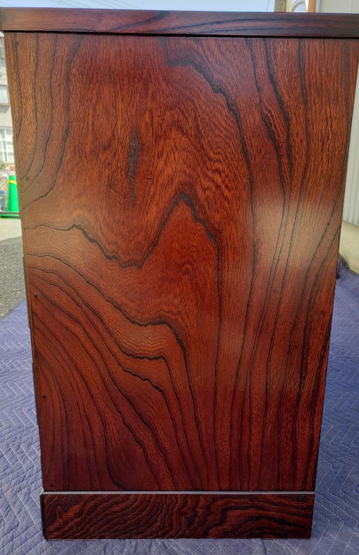 岩谷堂箪笥　和箪笥　伝統工芸　引き出し　家具