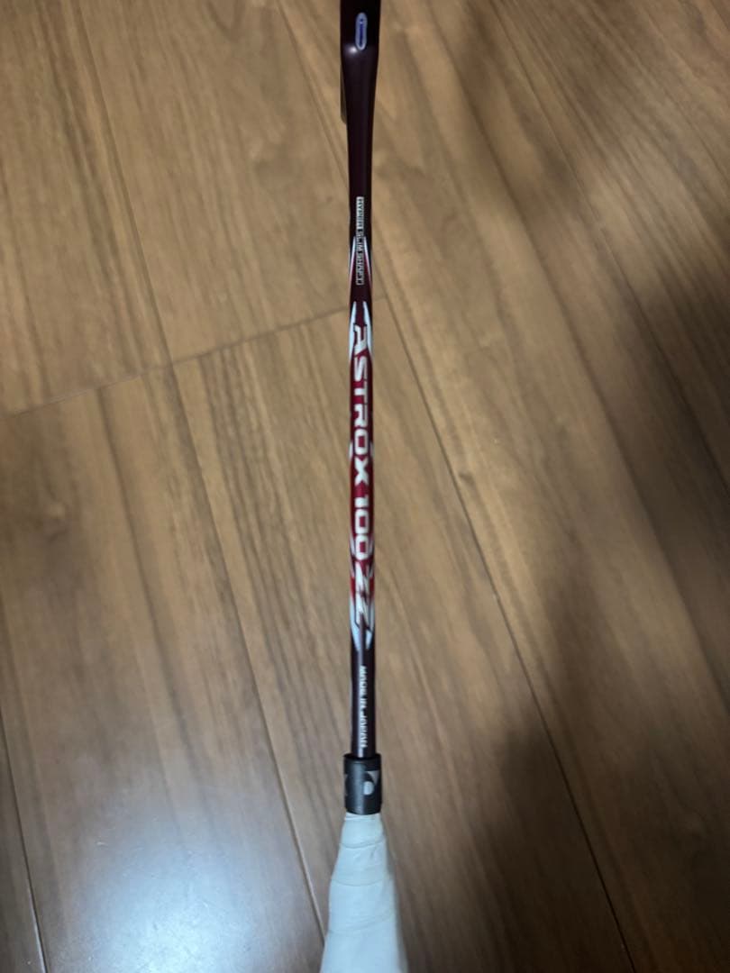 ラケット ASTROX 100ZZ