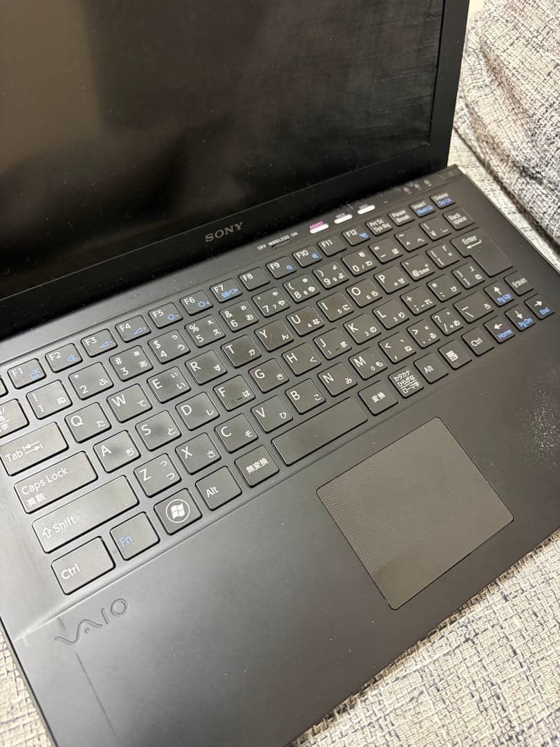Sony VAIO Z VPCZ21AJ バッテリーなし　ACアダプターあり