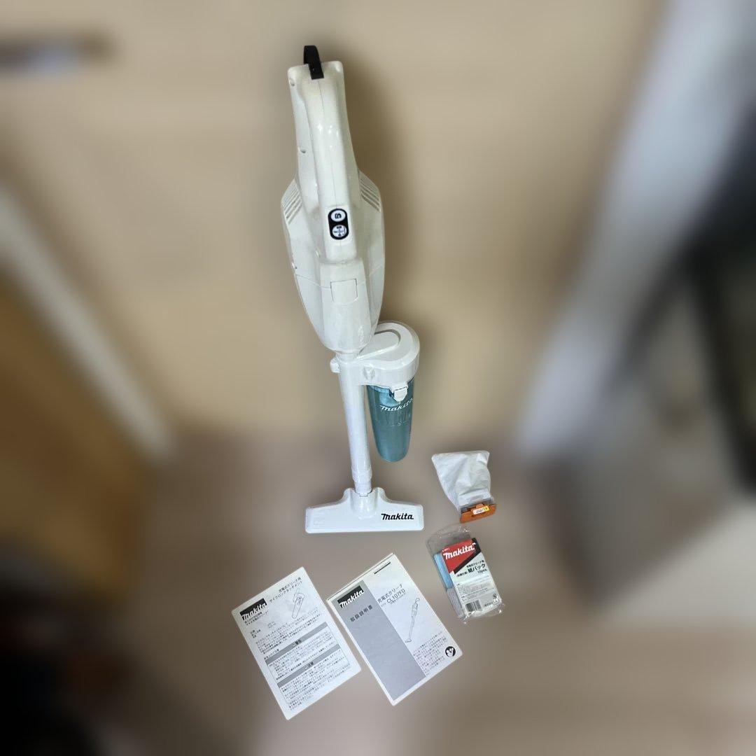 マキタ コードレス掃除機サイクロンセット 10.8V CL107FD