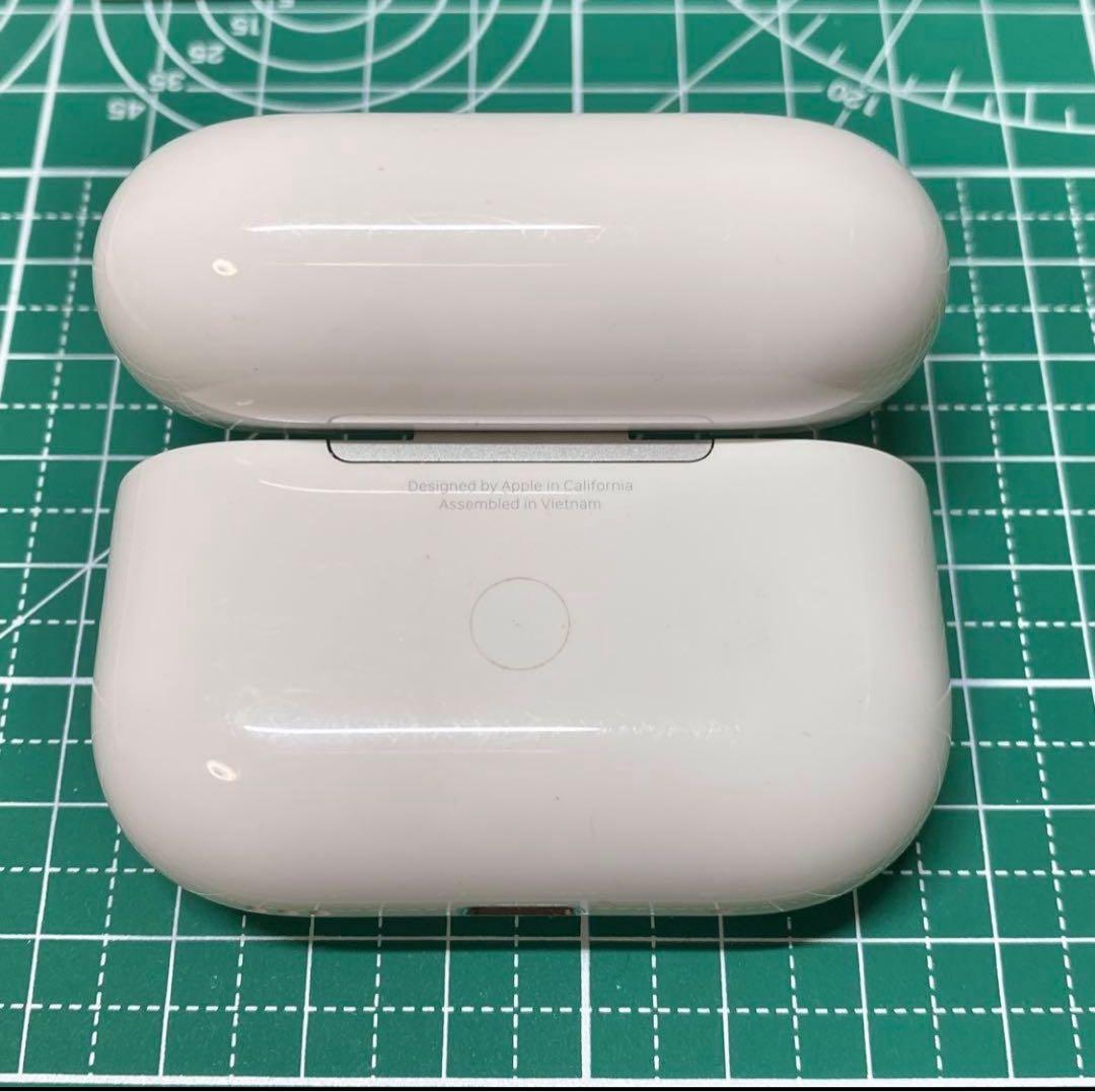 AirPods pro 第二世代　エアーポッズ第2世代充電ケースのみ