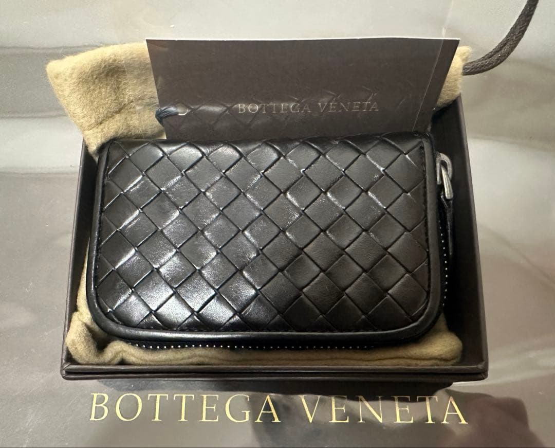 【付属品付】ボッテガヴェネタ イントレチャートケース/ラム/黒3️⃣✨✨