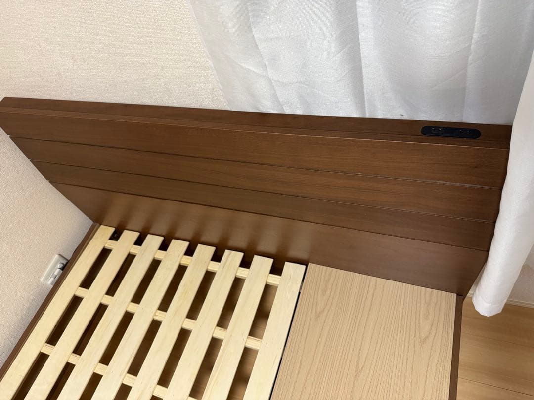 ダブルベッドフレーム 引出し収納付