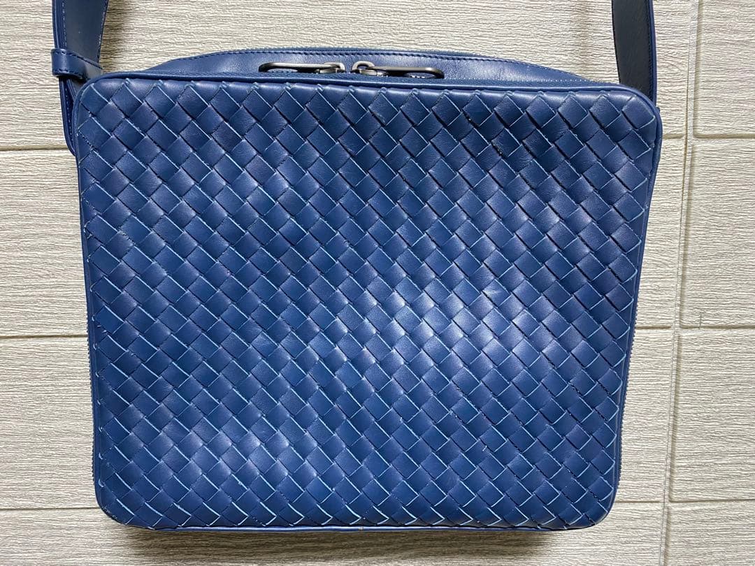 極美品　BOTTEGA Veneta メンズショルダーバッグ