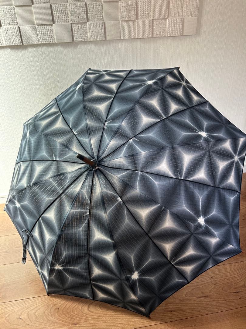 有松絞り　日傘