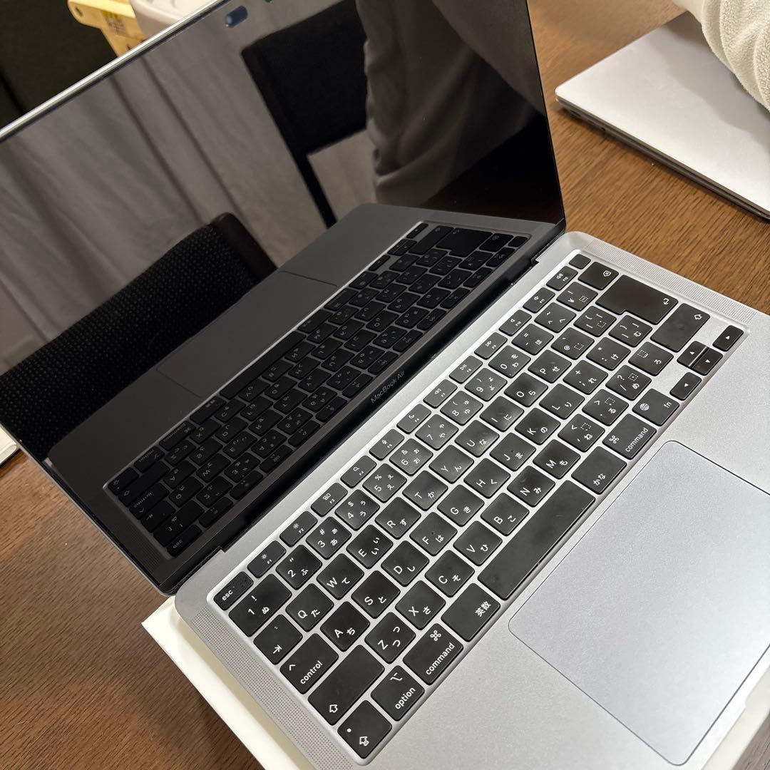 Apple MacBook Air 2020 M1チップ