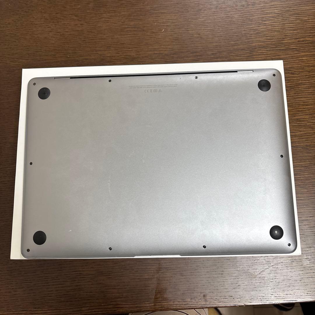 Apple MacBook Air 2020 M1チップ