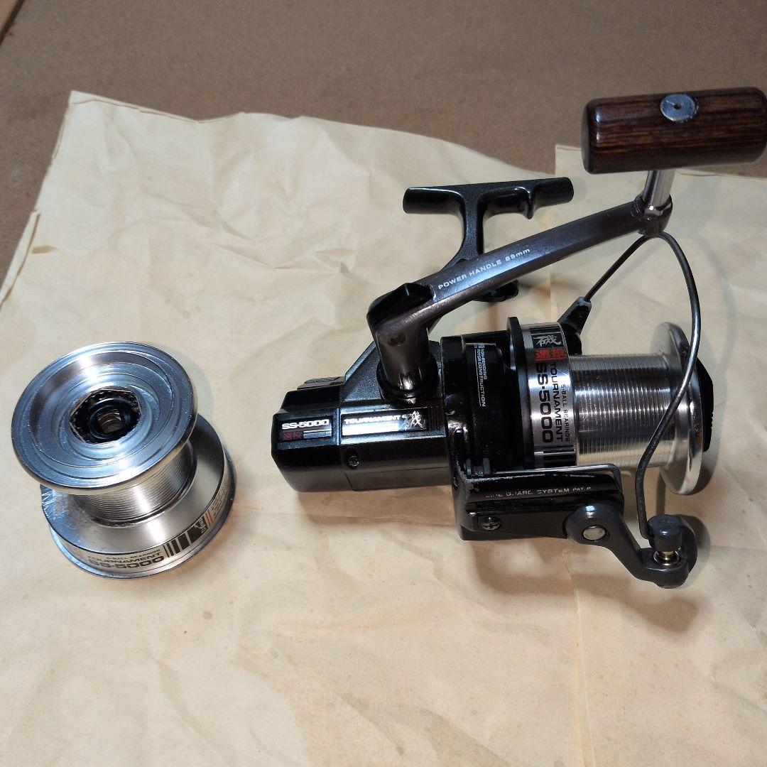 那*覇様 ダイワ　トーナメント　SSー5000 遠投　スピニングリール 替えスプ