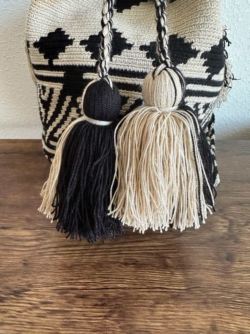 【ぺこさん専用】ワユーバッグ wayuu bag ショルダーバッグ 巾着バッグ