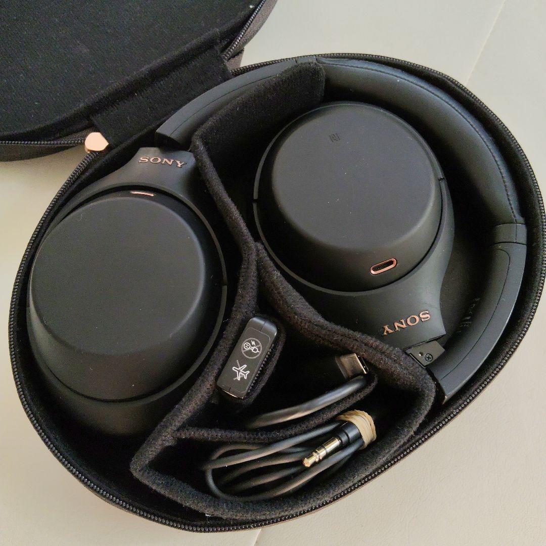 SONY　WH-1000XM4　ワイヤレスヘッドホン ブラック